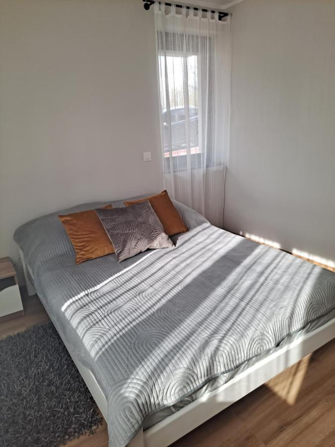 Apartament Sarna Jelenia Góra Esterno foto